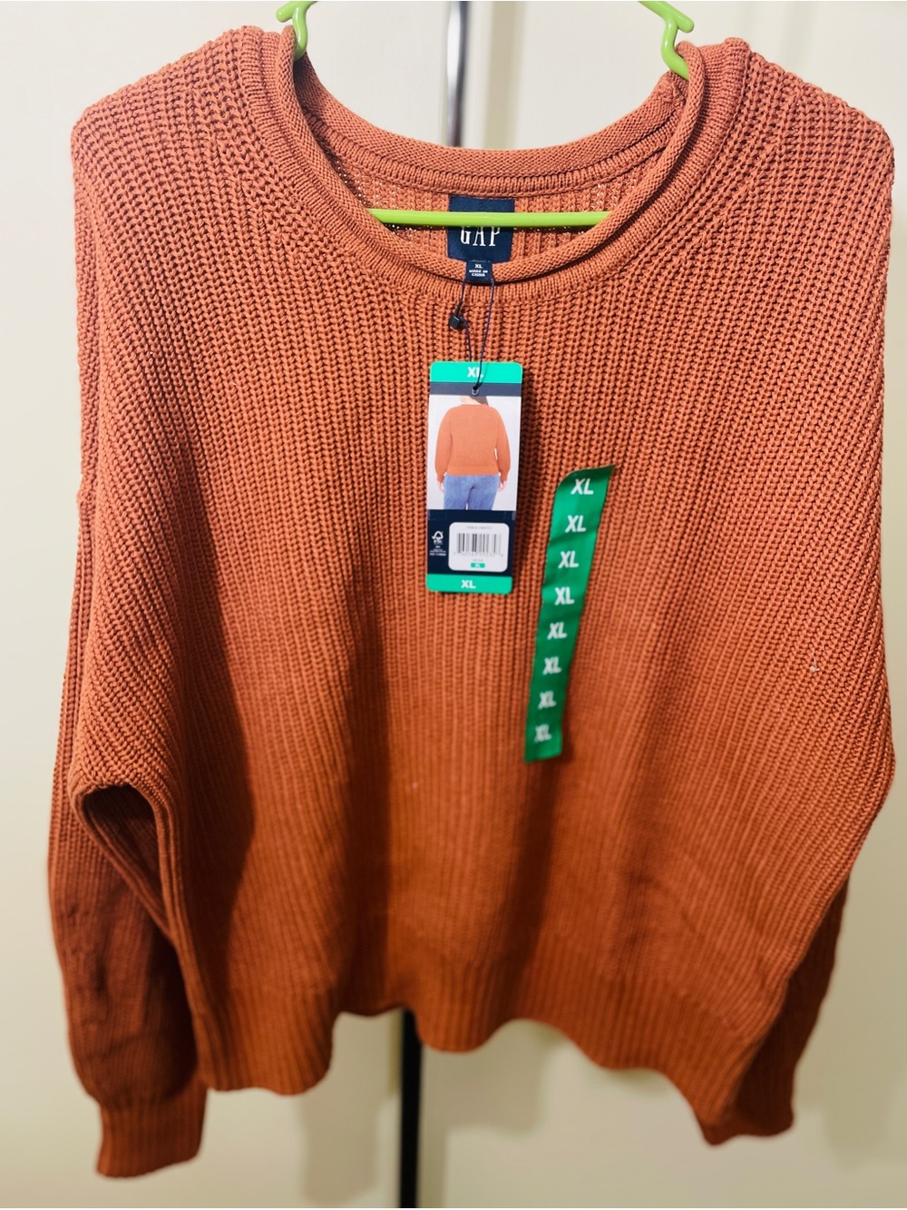GAP Women's Crewneck Sweater in Burnt Orange